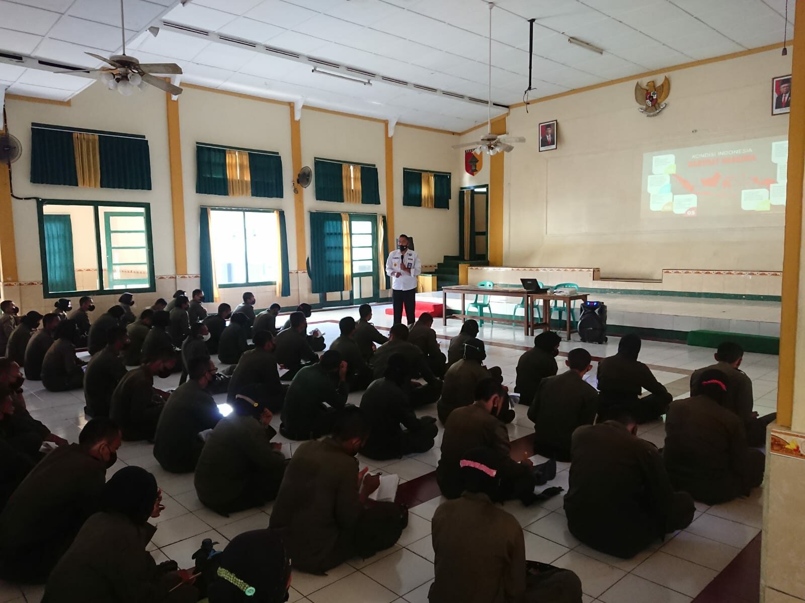 Kepala BNN Kabupaten Malang Berikan Pembekalan Kepada Resimen Mahasiswa Mahasurya Tahun 2022