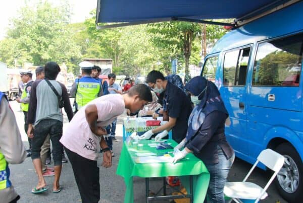 Peringati Hut BNN Ke 21, BNN Kabupaten Malang Gelas Razia Tes Urine Sopir Angkutan Umum