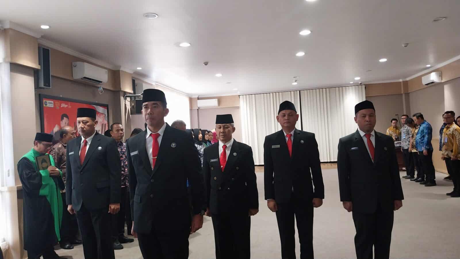 BERGANTI NAKODA, DARI LETKOL CANDRA TONGKAT ESTAFET BNN KAB.MALANG DI PEGANG OLEH LETKOL HENDRATMO